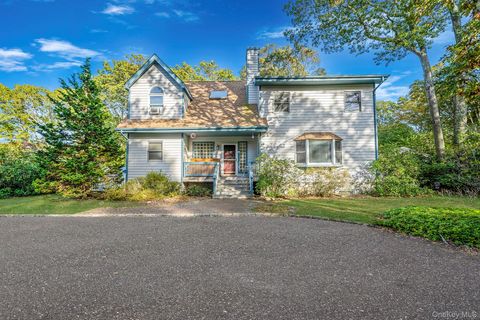 Homes For Sale - 484 Brookhaven Avenue<br/> Riverhead, NY 11901