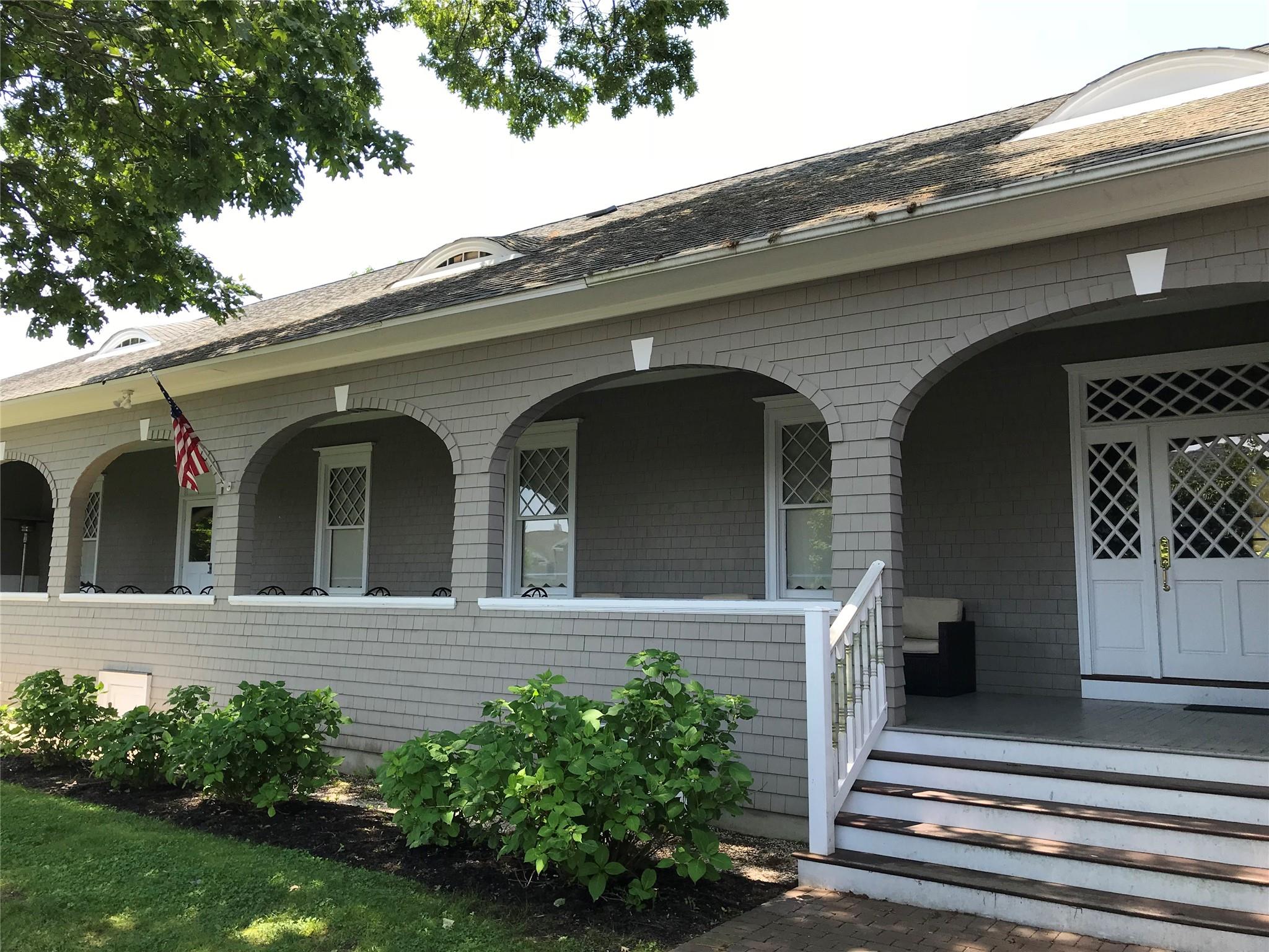 19 Holiday Boulevard, Center Moriches, New York image 47