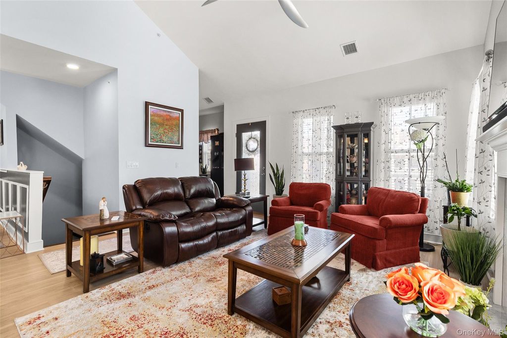 Photo of 32 Michael Lane, East Islip, NY 11730 (MLS # 992429)