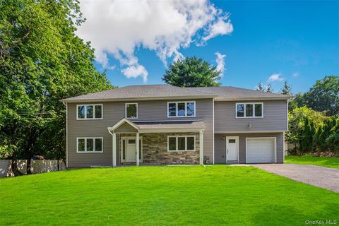 Photo of 250 Blauvelt Road, Pearl River, NY 10965 (MLS # 920378)