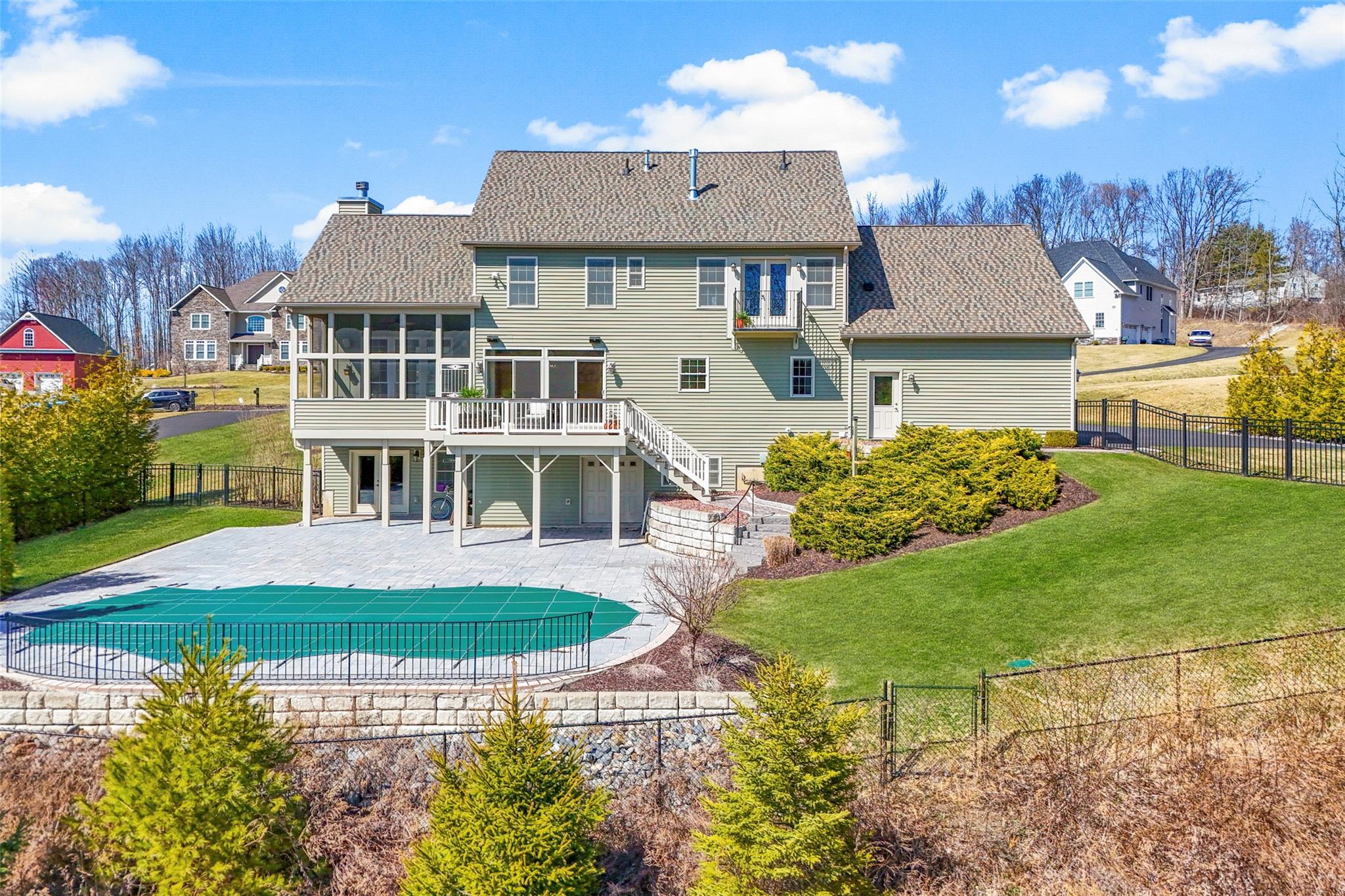 Wappingers Falls, New York 12590, United States, 4 Bedrooms Bedrooms, ,4 BathroomsBathrooms,Residential,Pending,102859