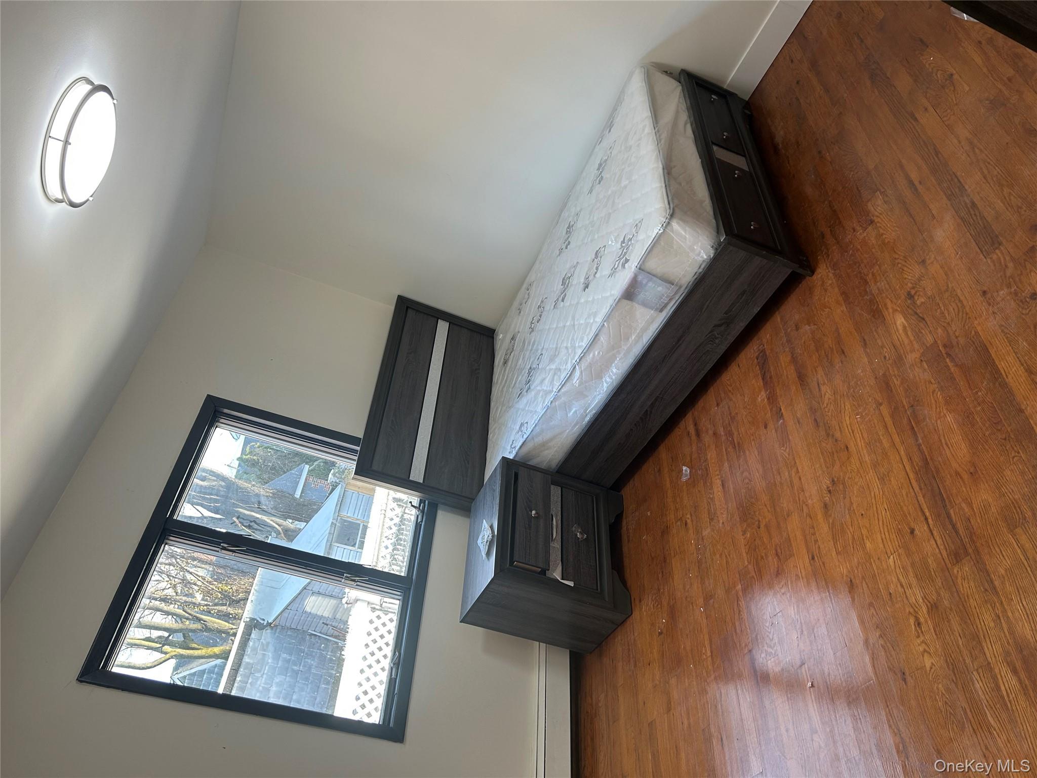 60 Saint Johns Avenue