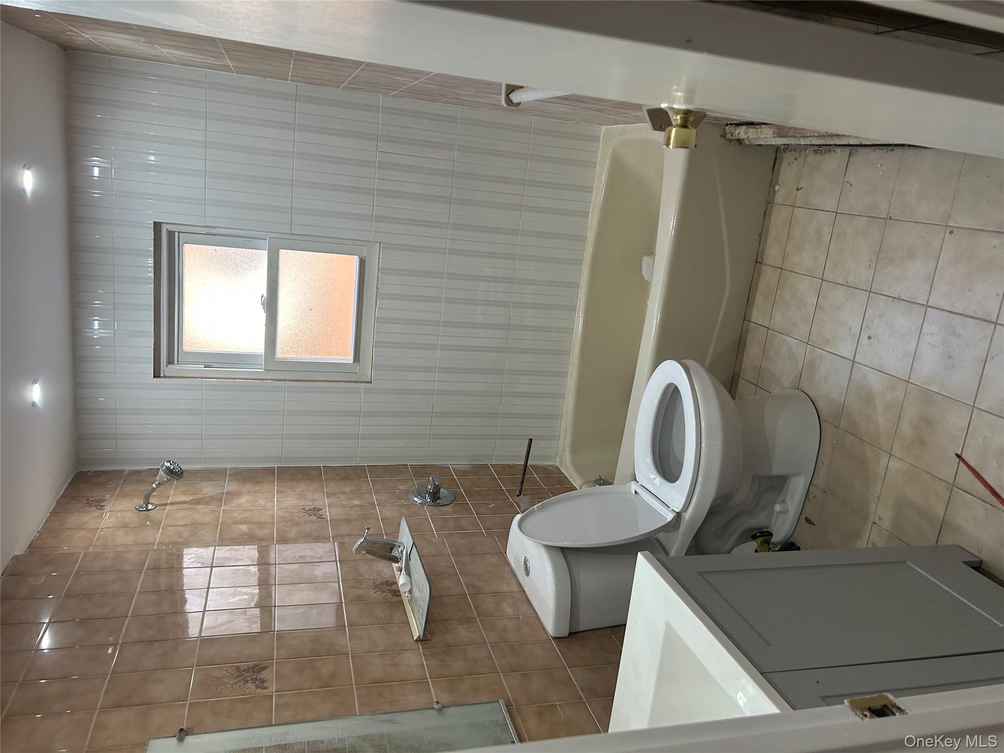 60 Saint Johns Avenue