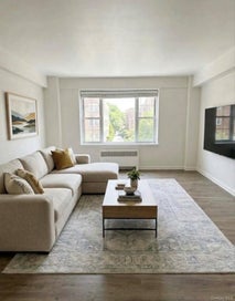 230 Pelham Road 2H New Rochelle NY 10805
