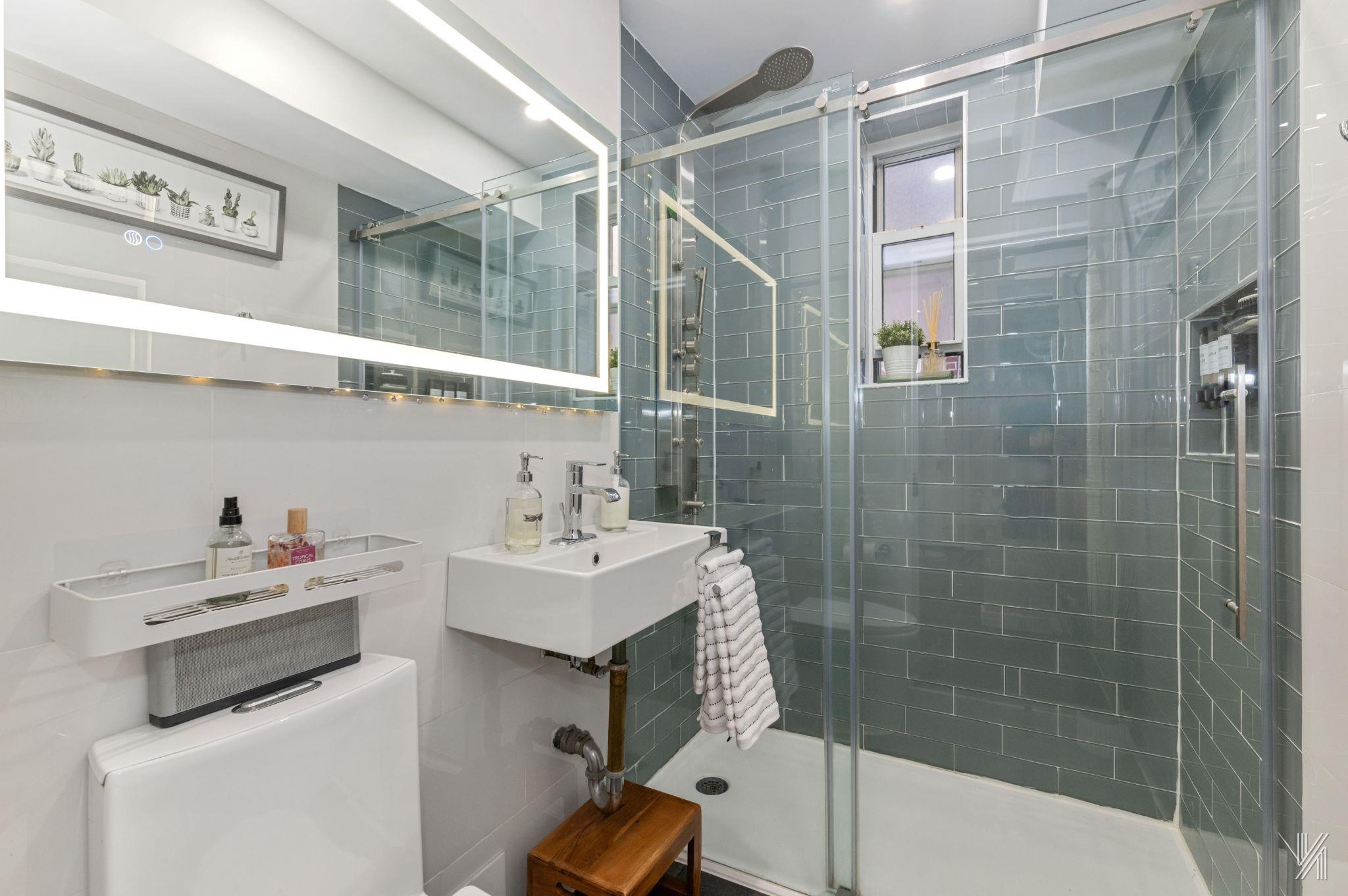 33-44 93rd Street #5X, Jackson Heights, New York image 12