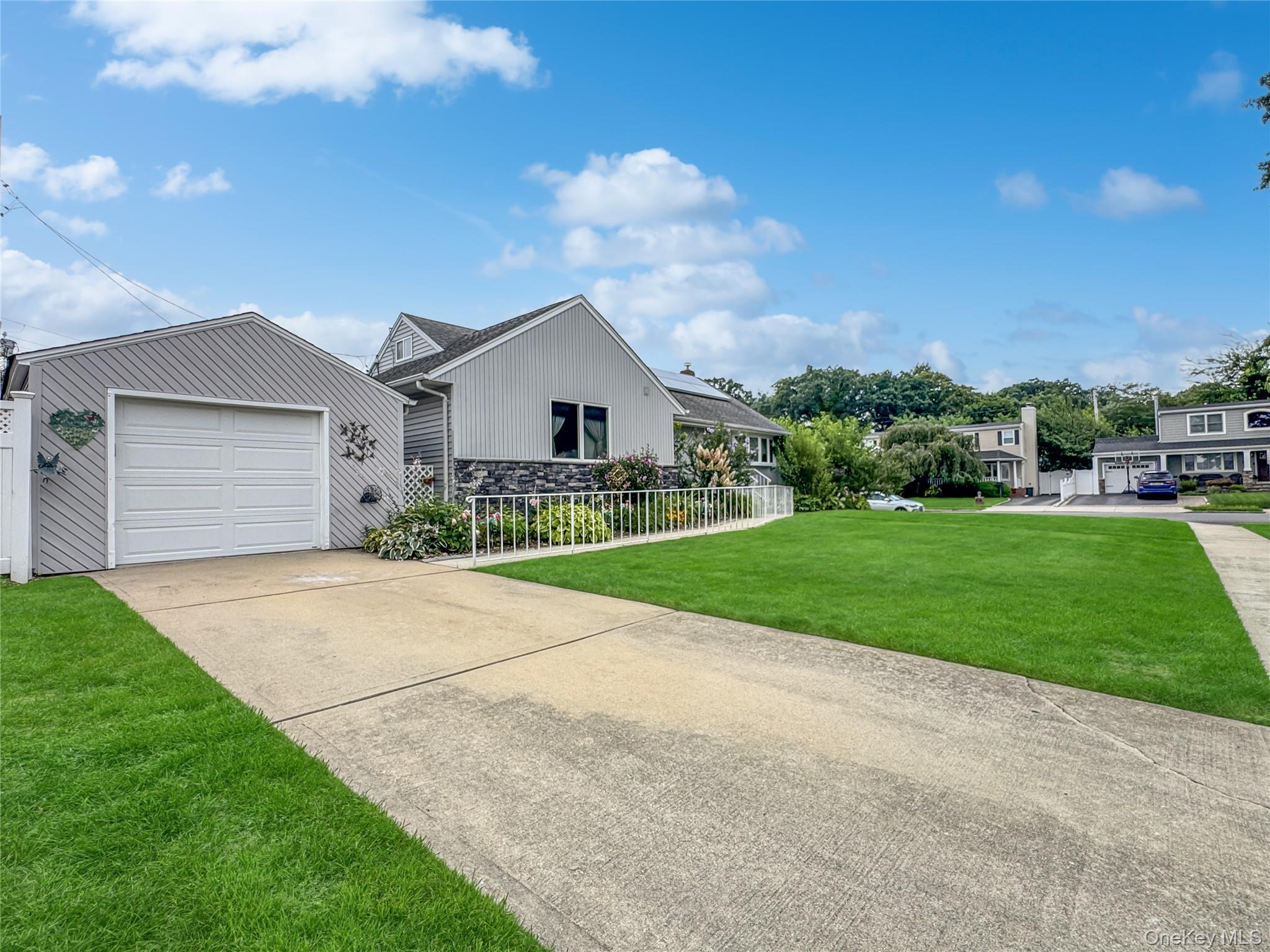 2810 Charles Road