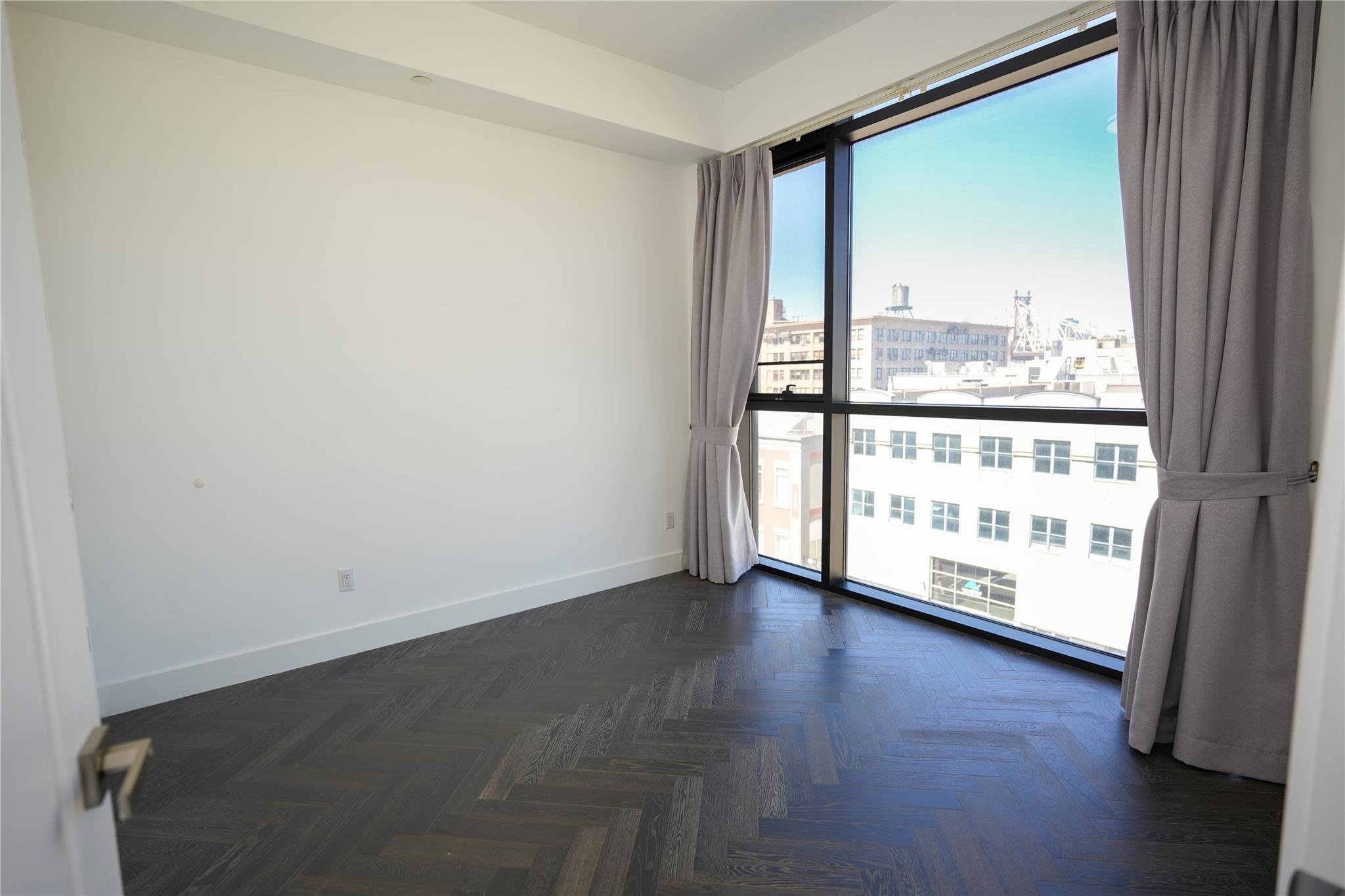 11-12 44 Drive #5A, Long Island City, New York image 6