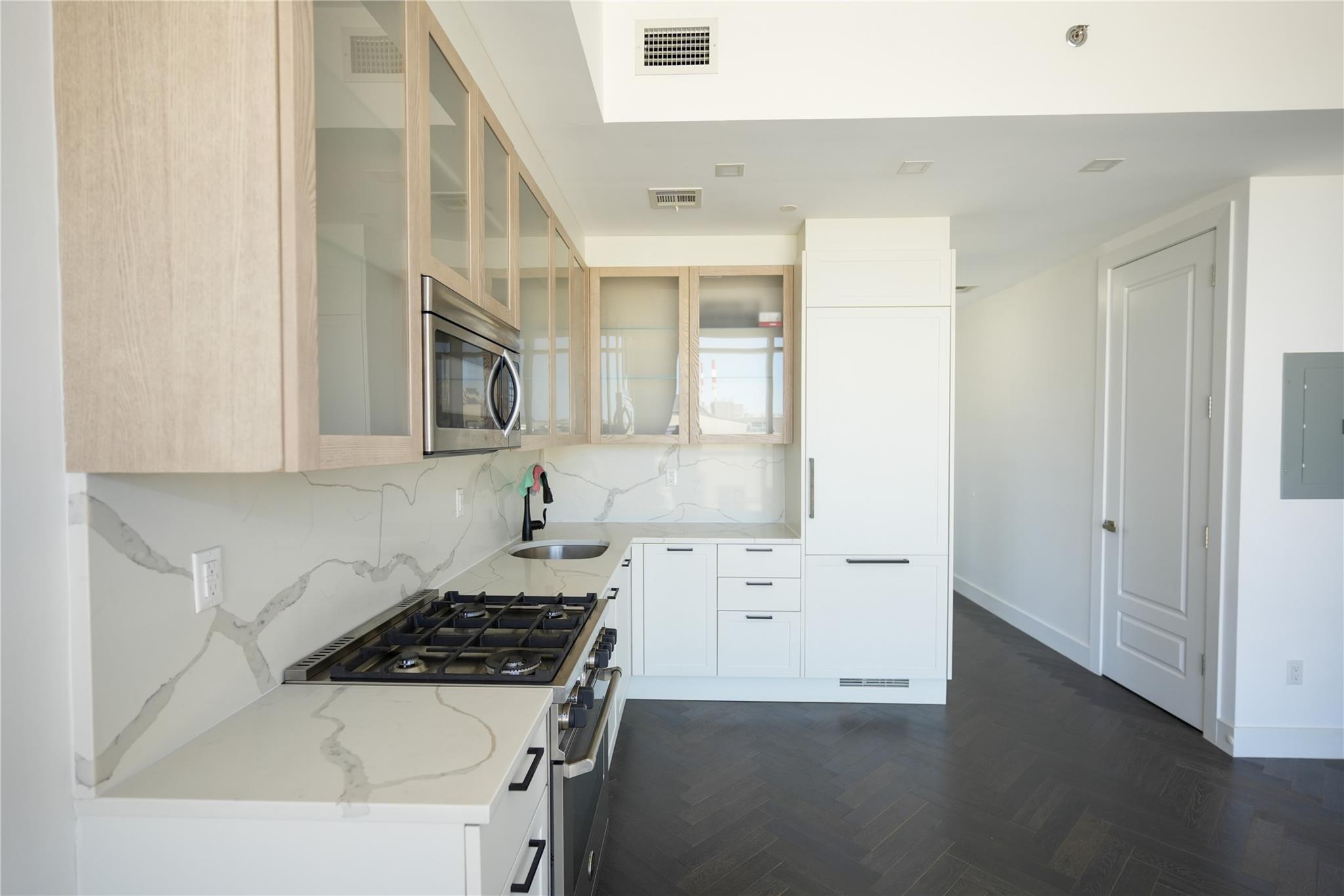 11-12 44 Drive #5A, Long Island City, New York image 10