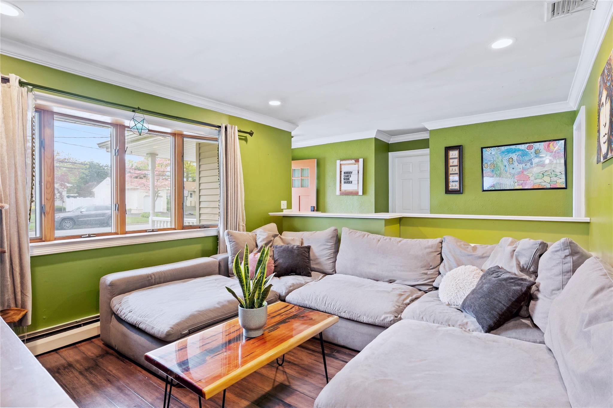 127 Avenue D, Holbrook, New York image 6
