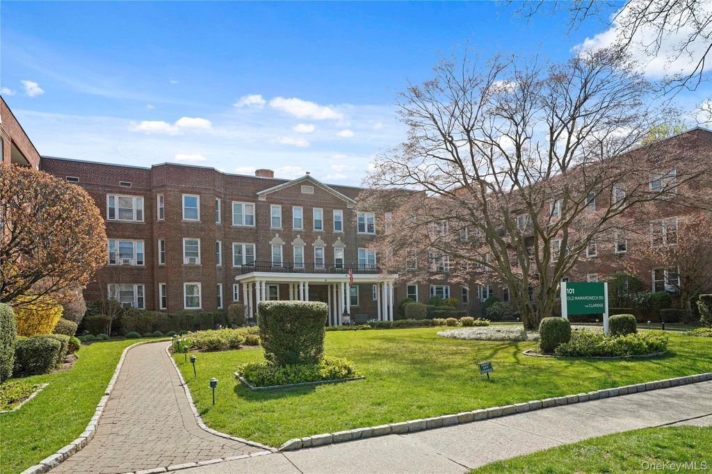Photo of 101 Old Mamaroneck Road #2A7, White Plains, NY 10605 (MLS # 986094)