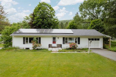 127 Rockland Road Roscoe NY 12776