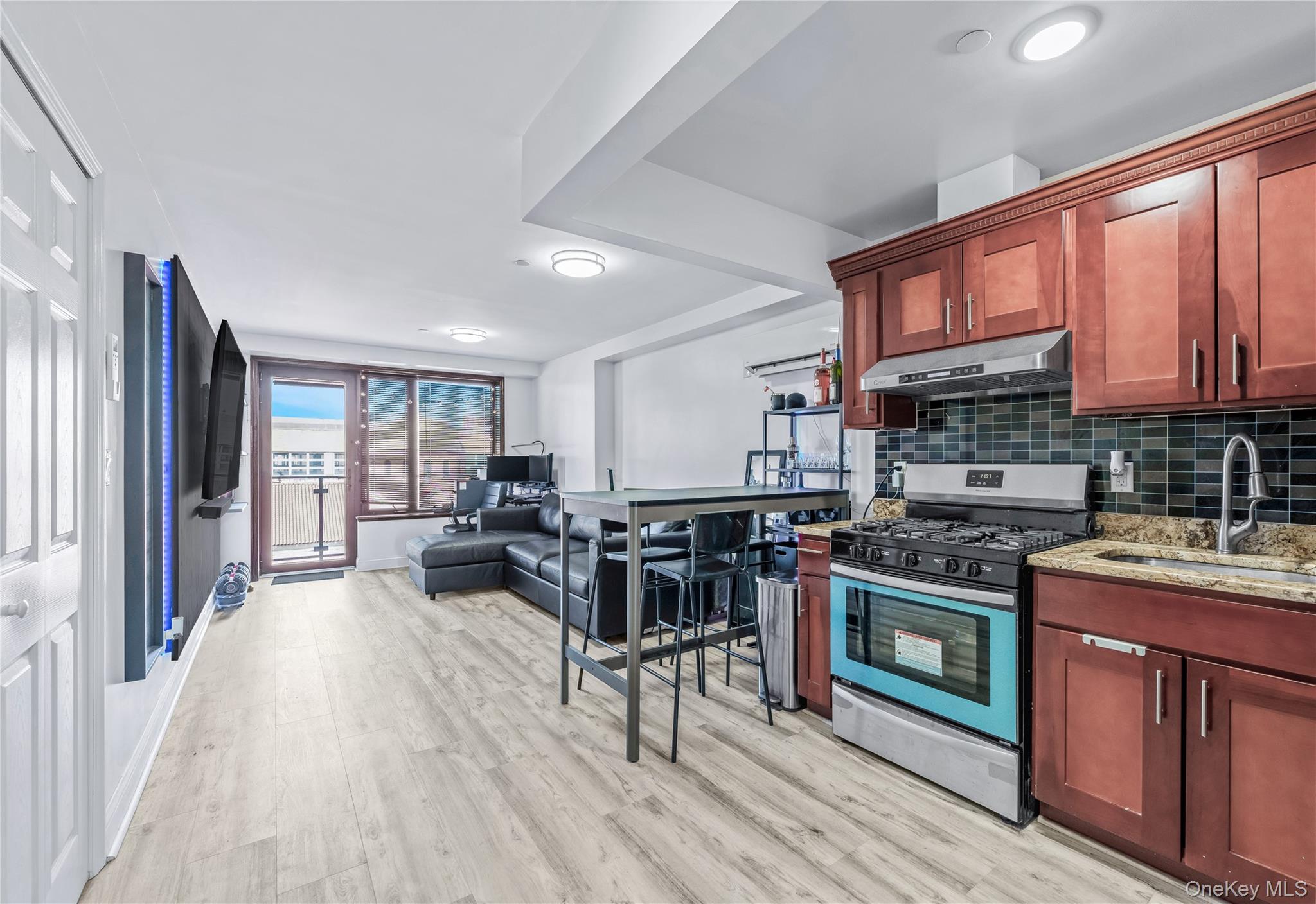 30-63 31st Street 605