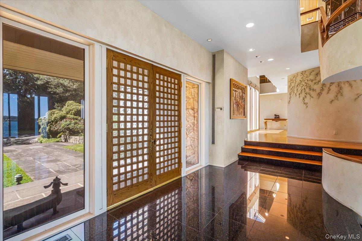 15 Gatsby Lane