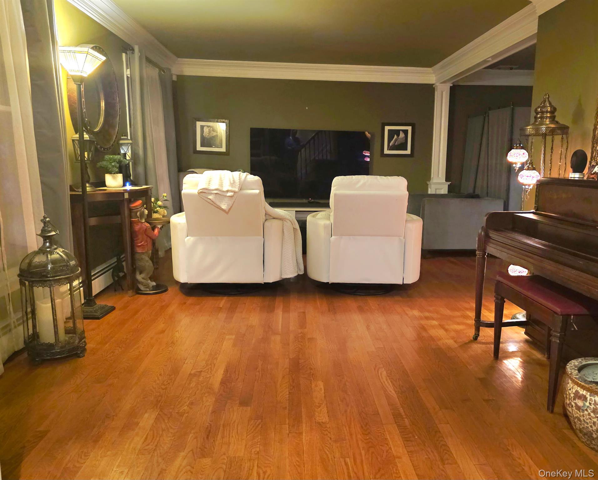 2 Dawn Court