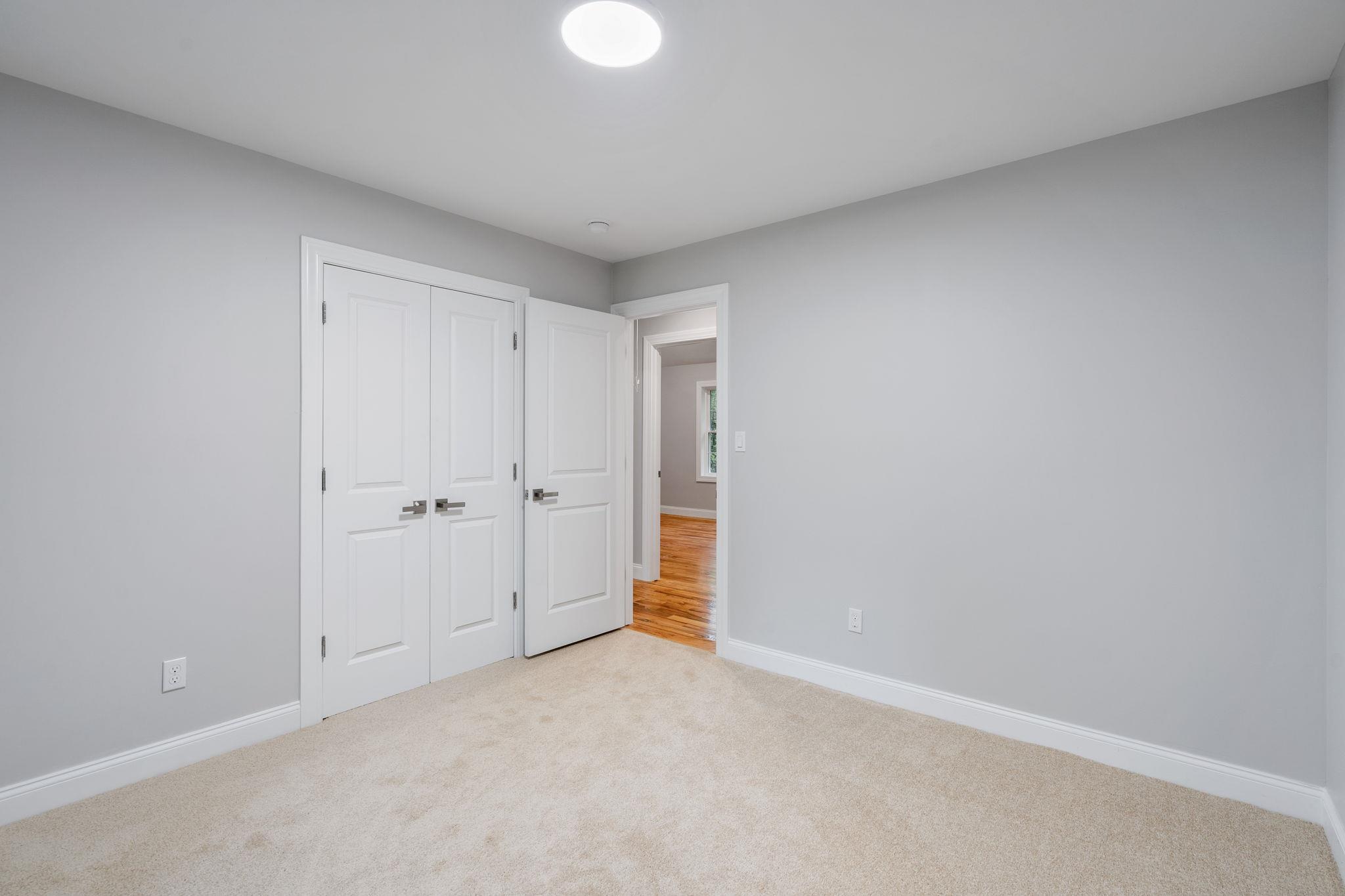 94 Fair Oaks Road, Middletown, New York image 28