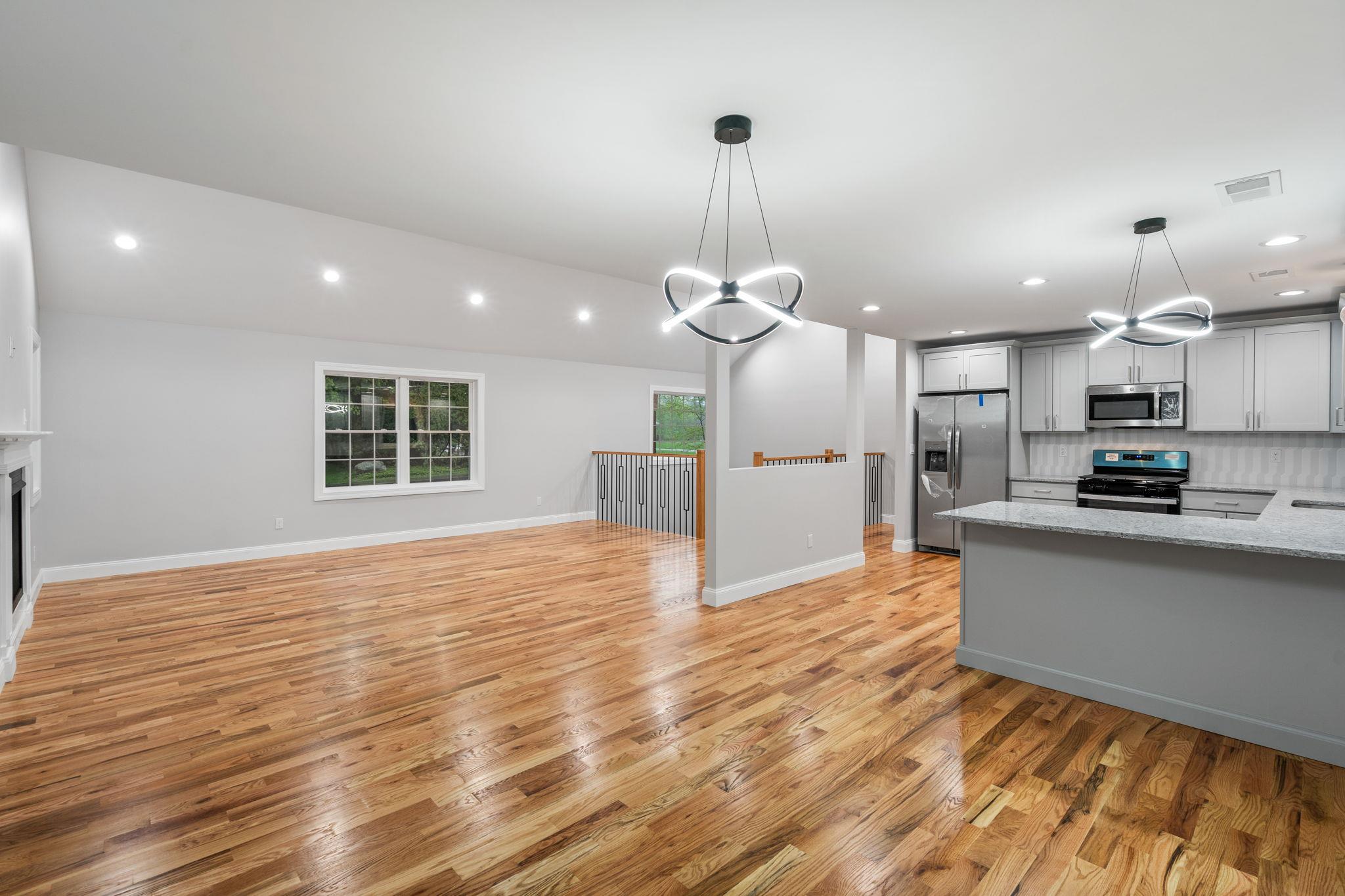 94 Fair Oaks Road, Middletown, New York image 4