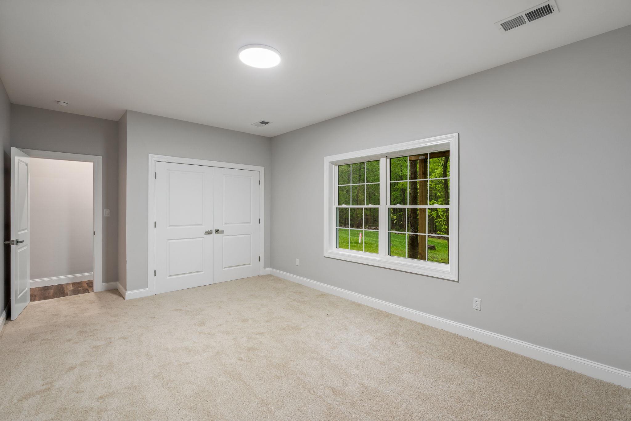 94 Fair Oaks Road, Middletown, New York image 38