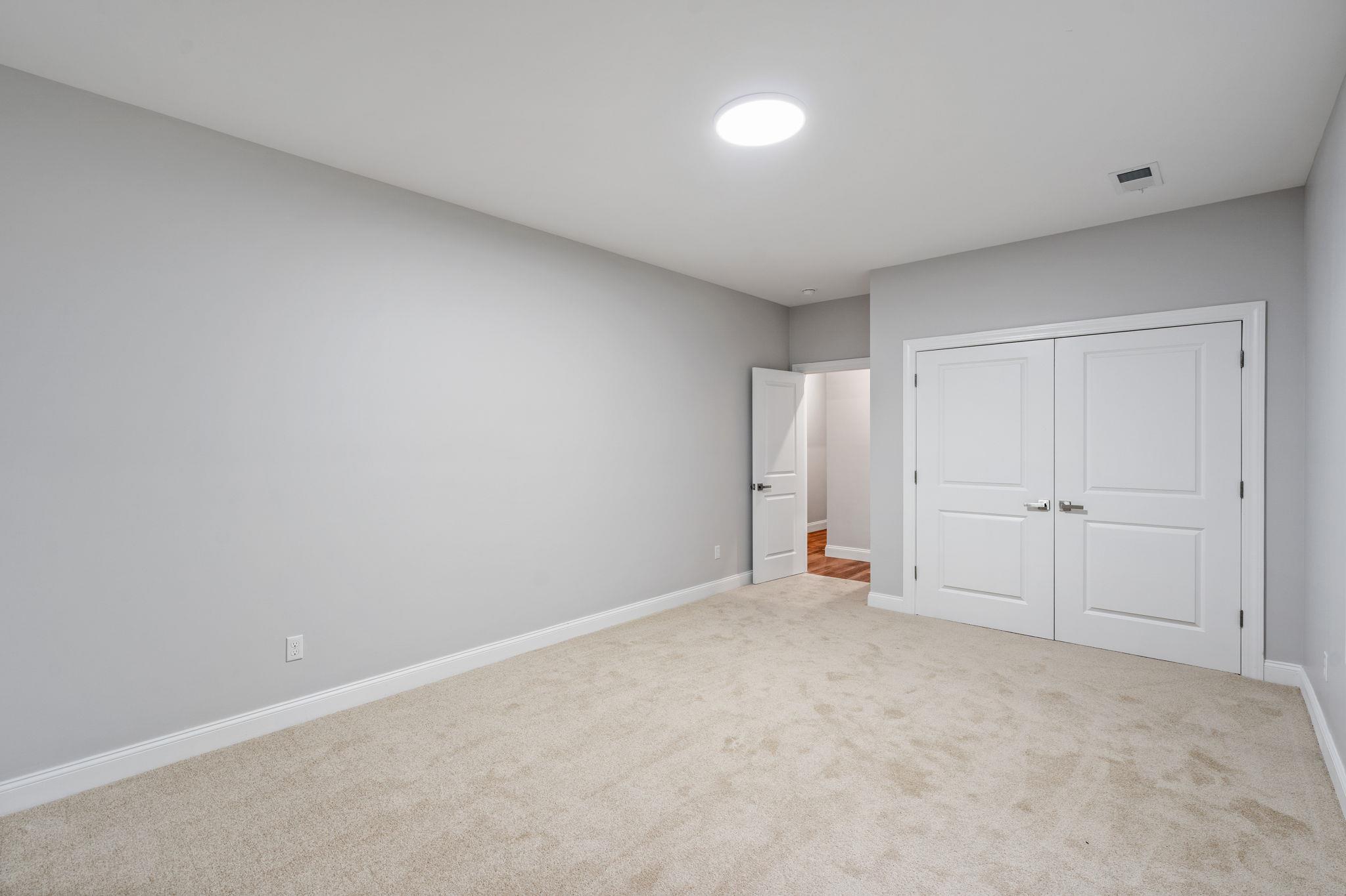 94 Fair Oaks Road, Middletown, New York image 37