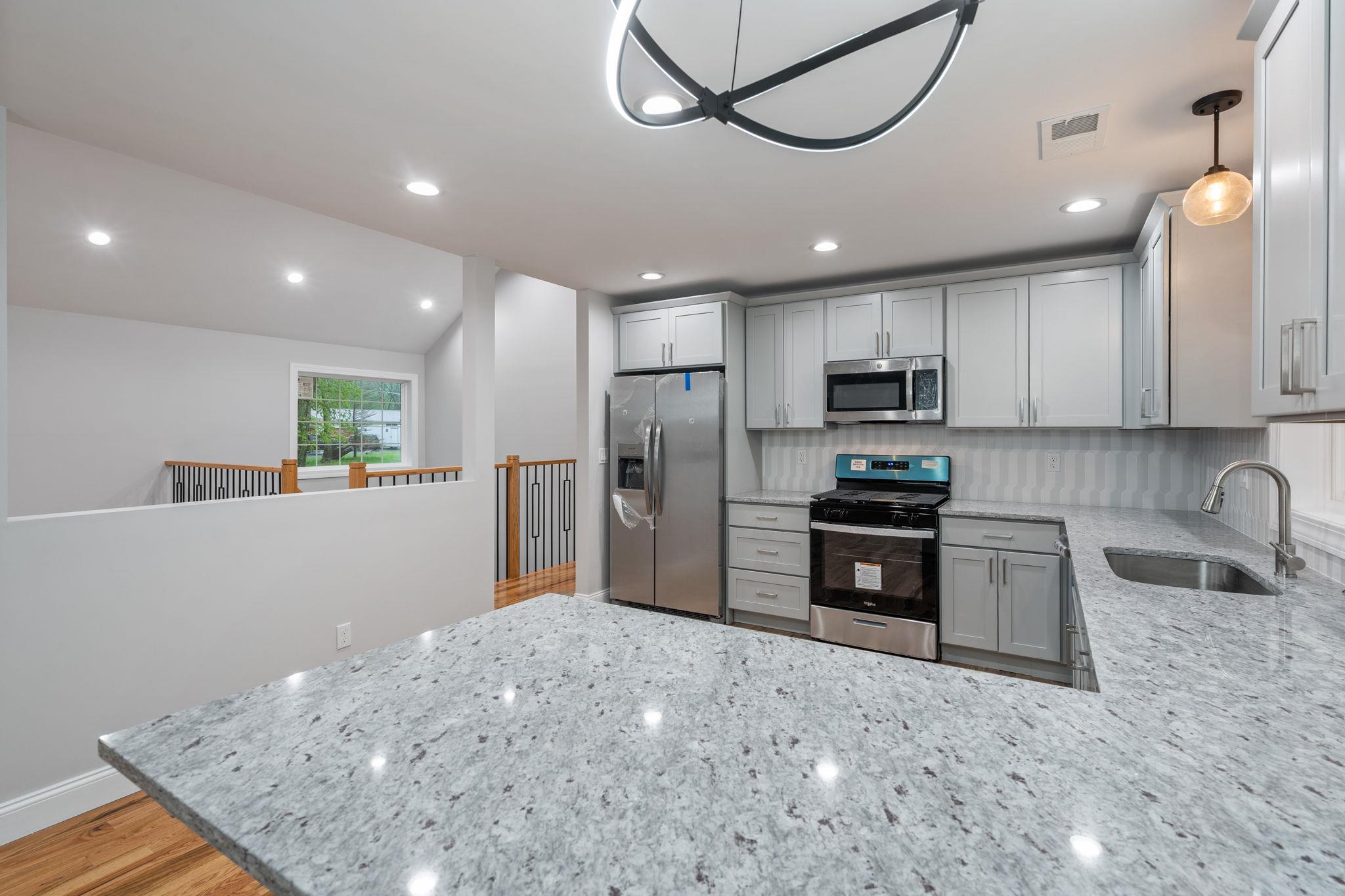 94 Fair Oaks Road, Middletown, New York image 16