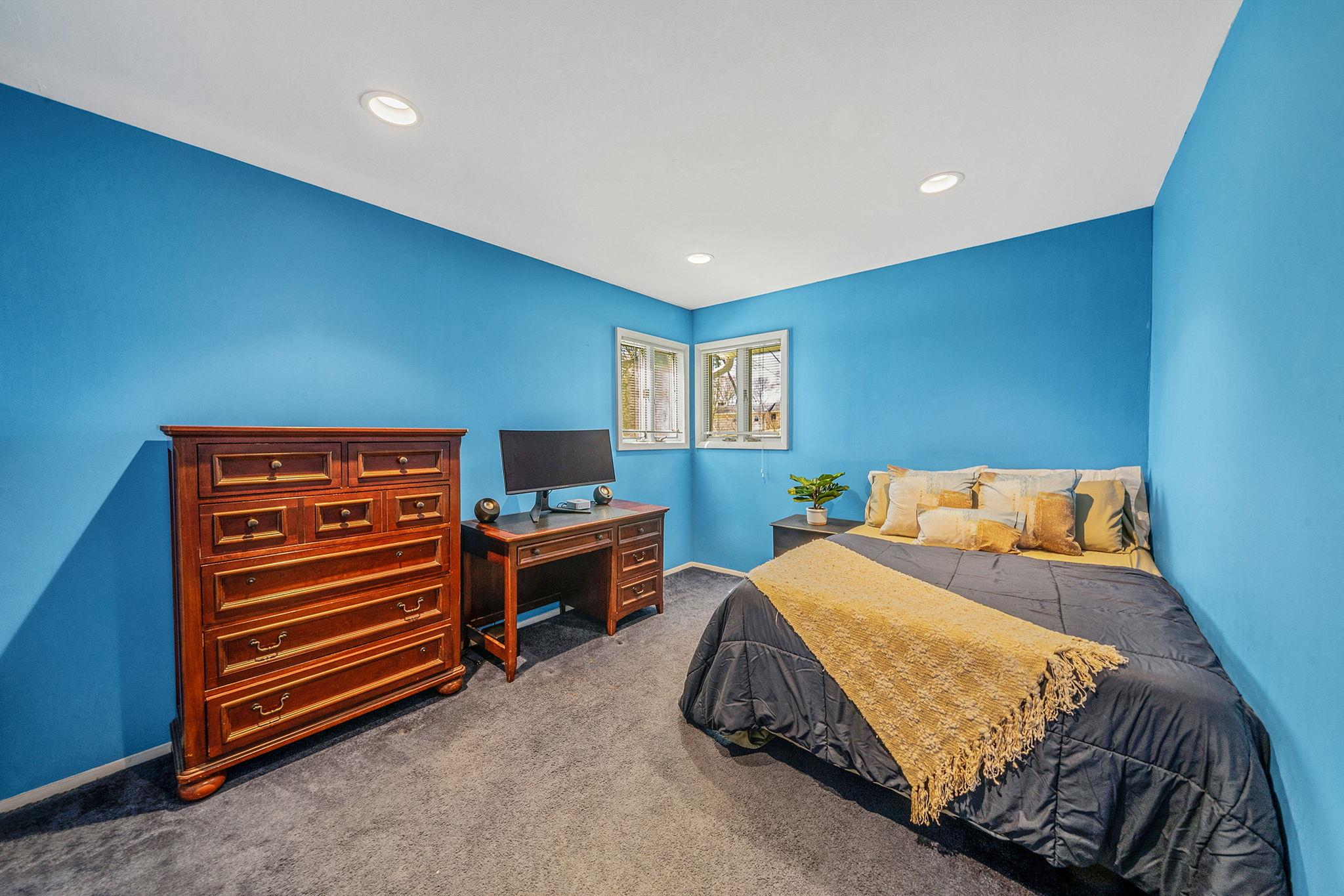 32 Fuller Street, Dix Hills, Florida image 21