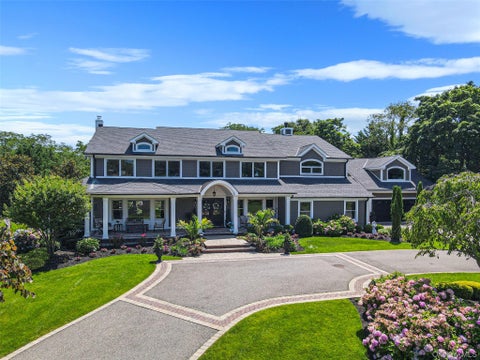 Photo of 23 Steers Avenue, Northport, NY 11768 (MLS # 1029245)