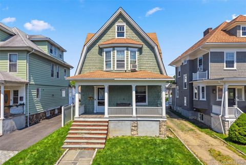 Homes For Sale - 35 Jackson Street<br/> Westchester County, New Rochelle, NY 10801