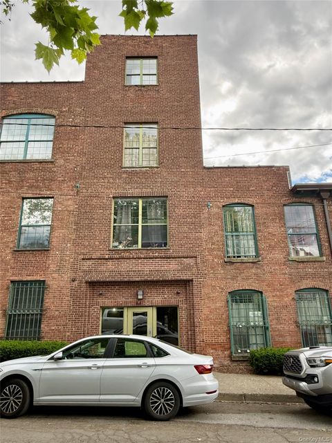 Condo For Rent - 44 Johnes Street #108-J<br/> Newburgh, NY 12550