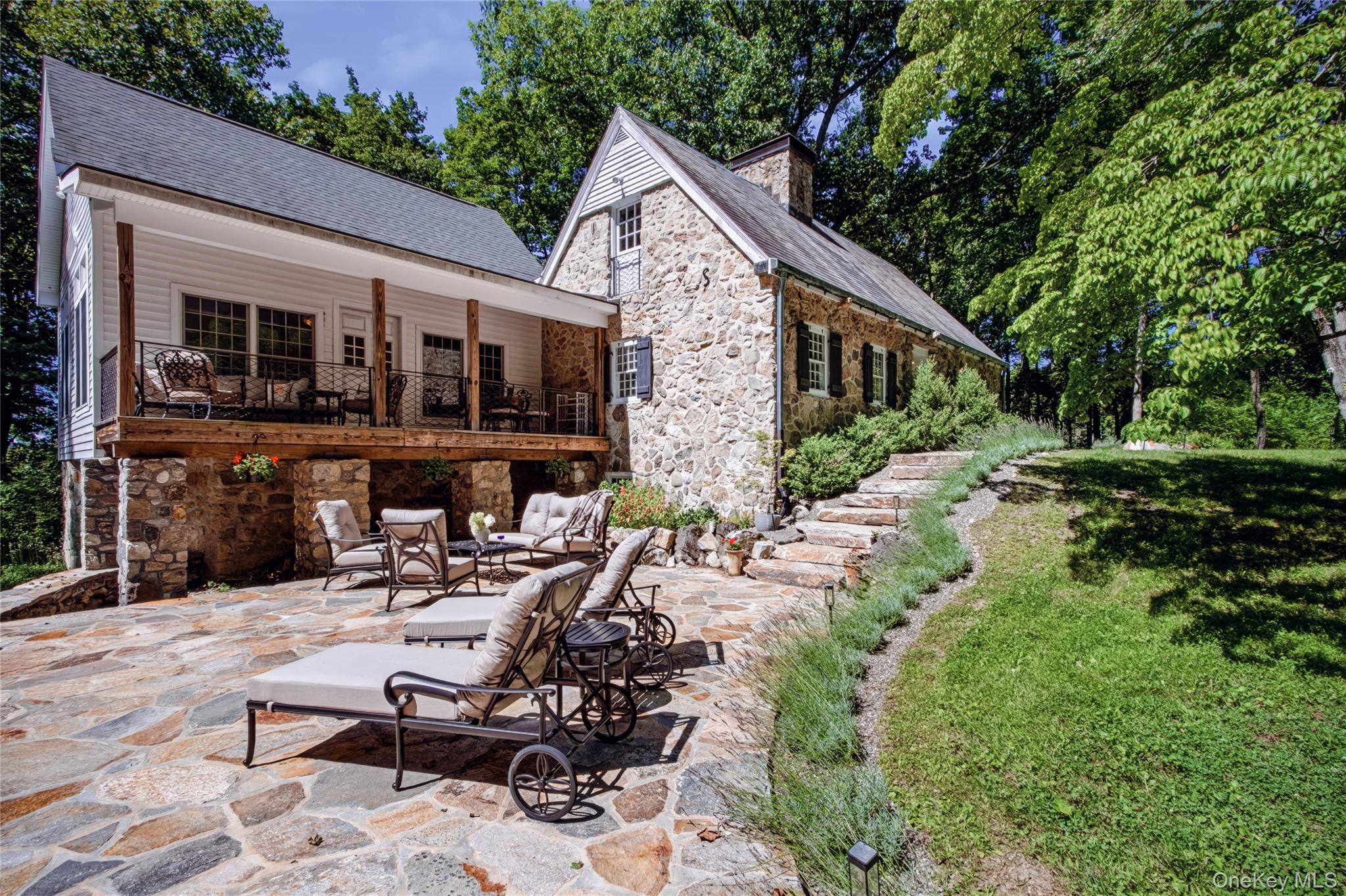 37 Hornbeck Ridge