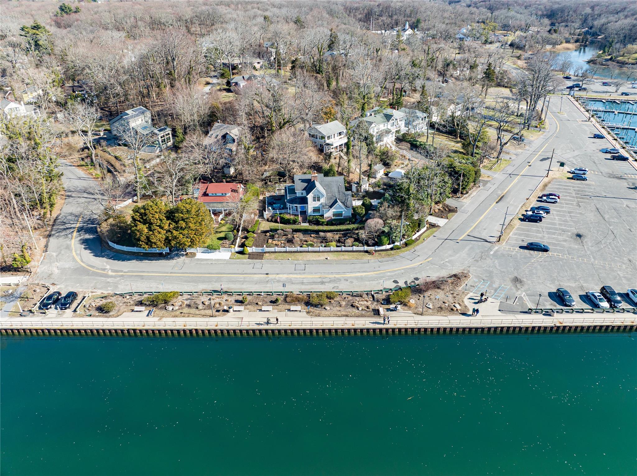 47 Shore Road, Stony Brook, New York image 32