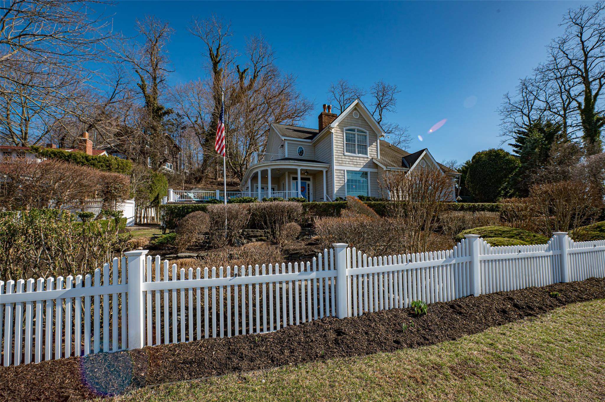 47 Shore Road, Stony Brook, New York image 4