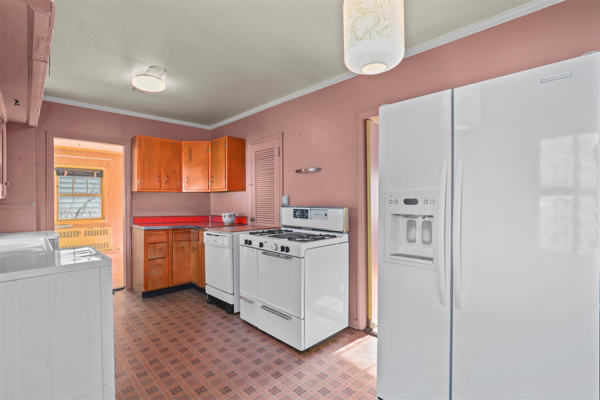 10 Joyce Road, Eastchester, New York image 5