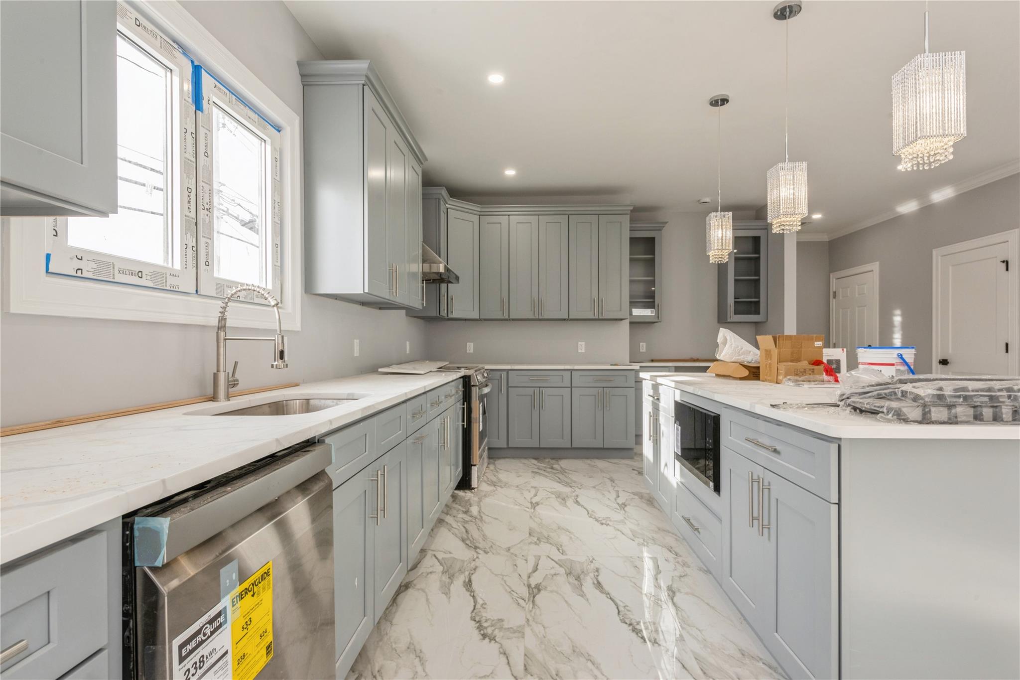 14 Bark Lane, Levittown, New York image 7