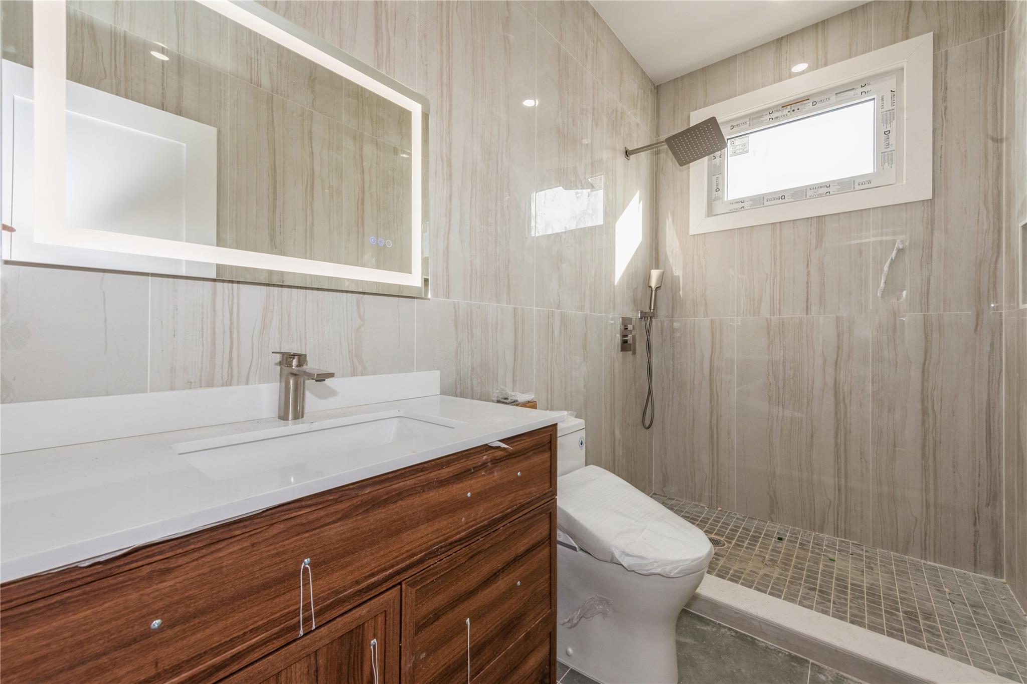 14 Bark Lane, Levittown, New York image 14