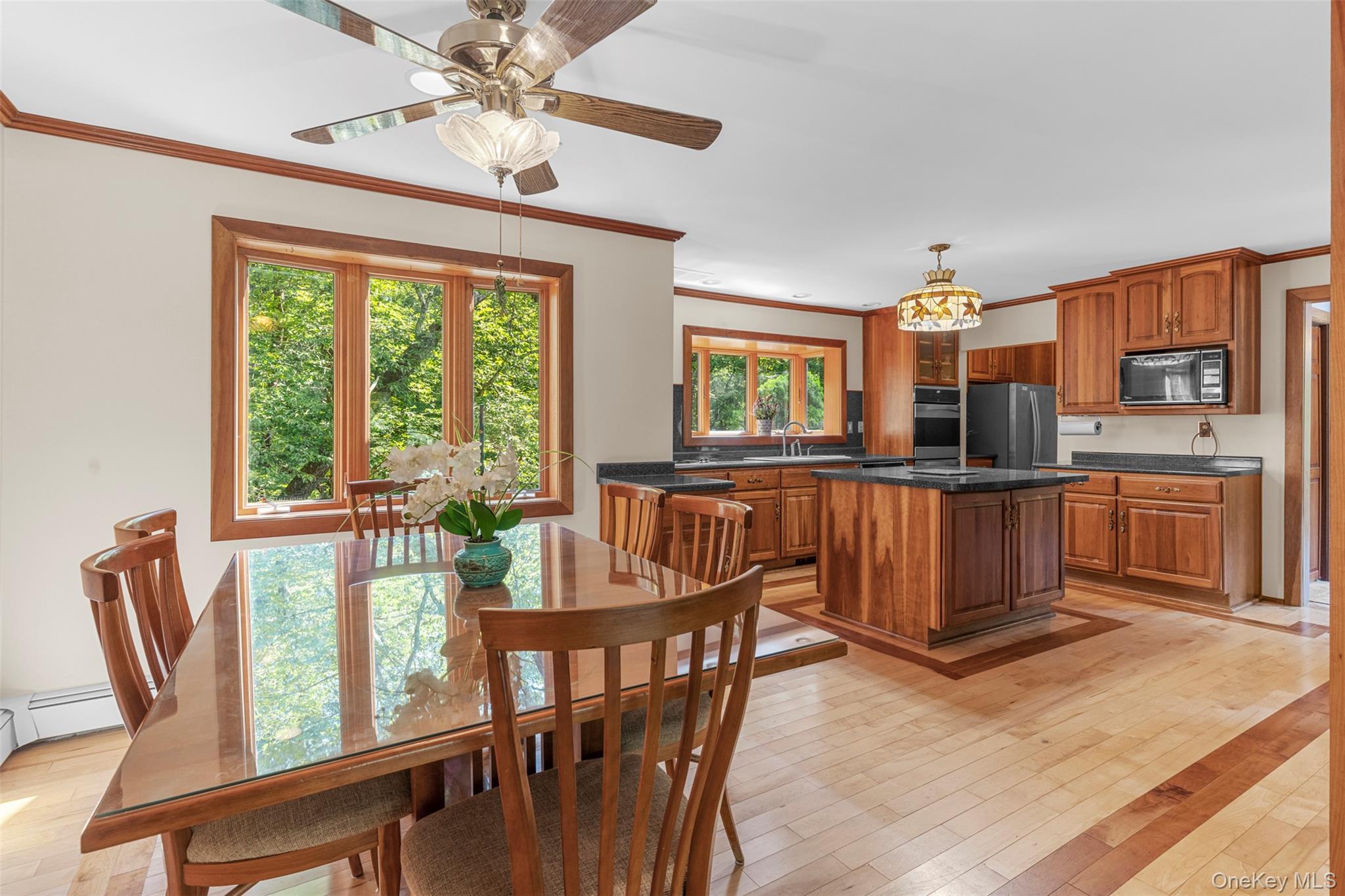 Woodstock, New York 12498, United States, 3 Bedrooms Bedrooms, ,2 BathroomsBathrooms,Residential,Active,193591