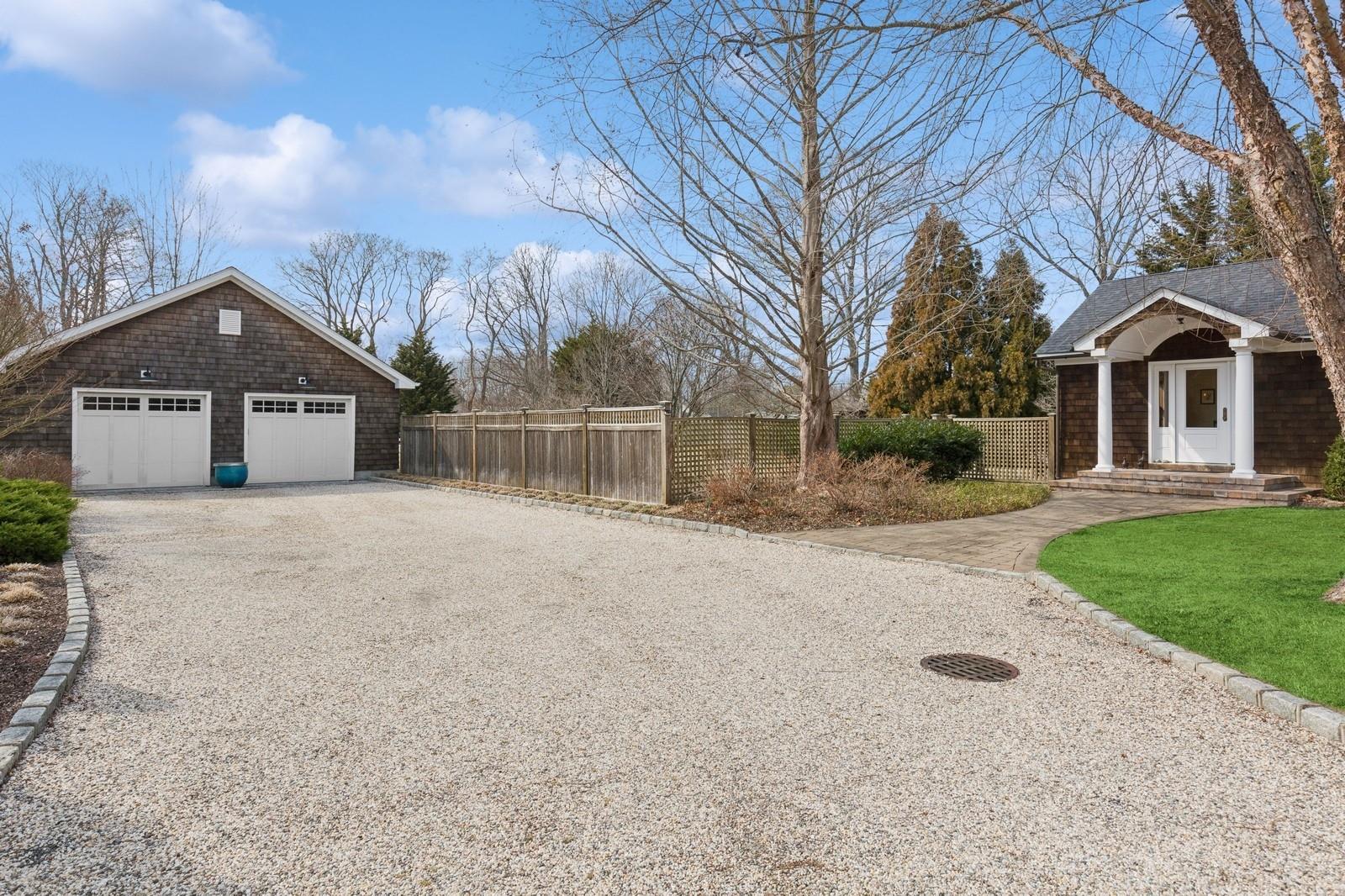 14 Atlantic Avenue, East Moriches, New York image 5