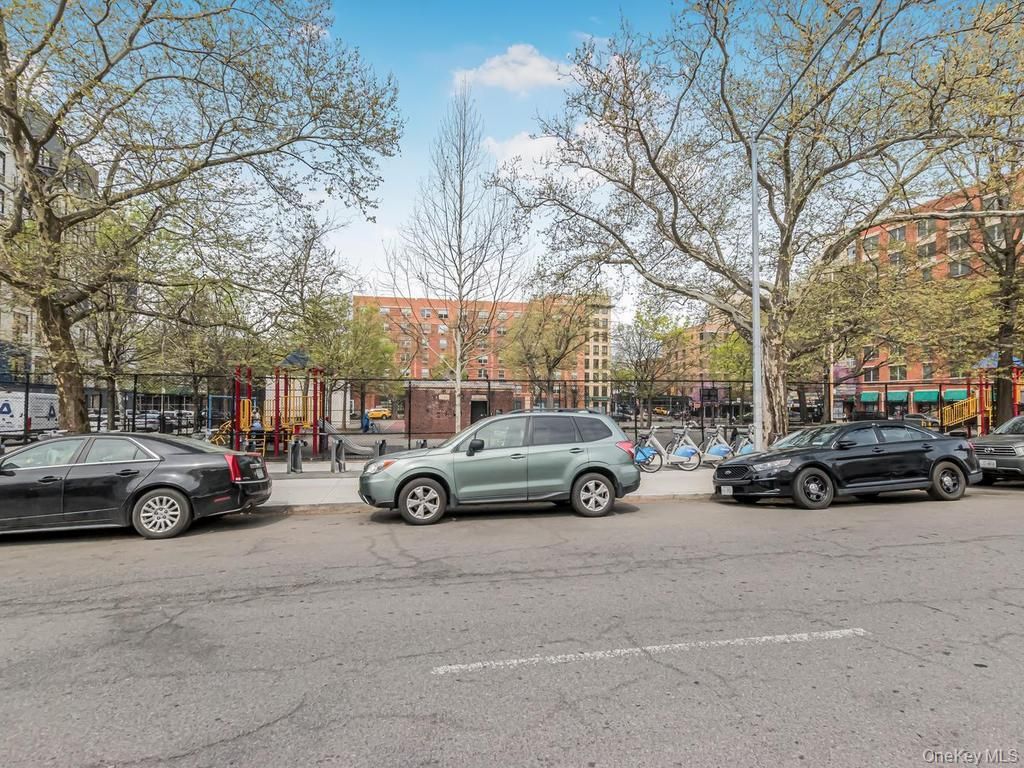Photo of 760 Brook Avenue #55C, Bronx, NY 10451 (MLS # 987431)
