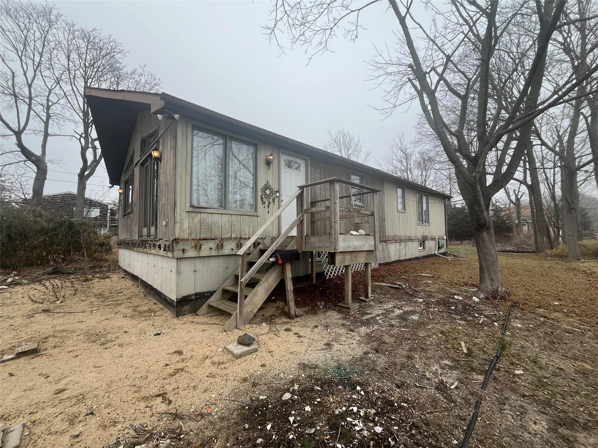 409 Bay Avenue, Patchogue, New York image 1