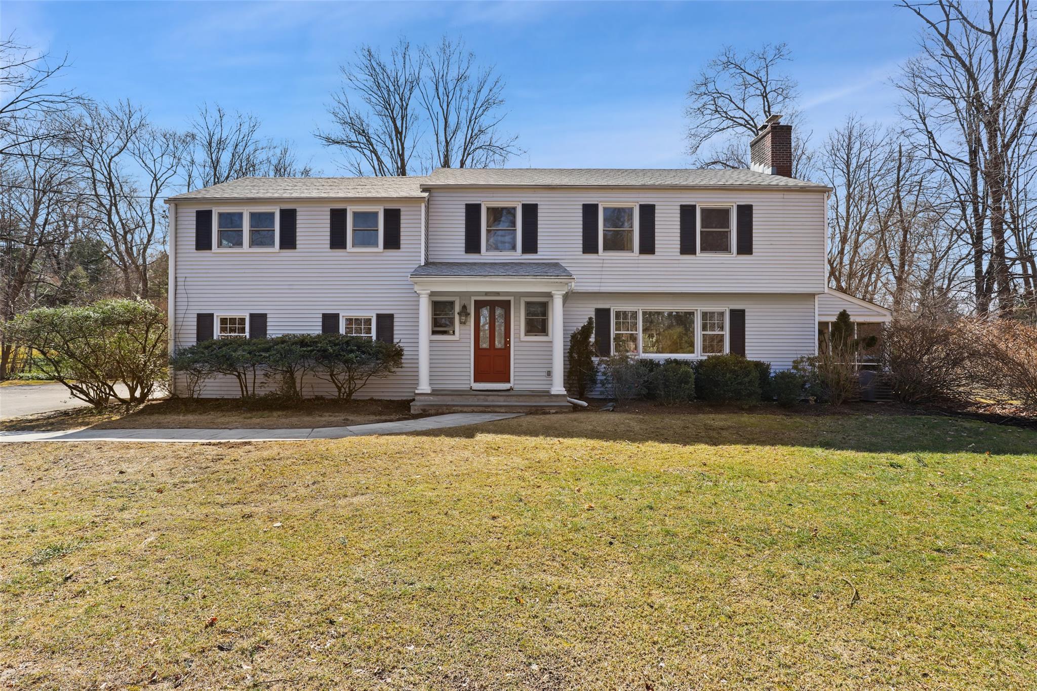395 Bedford Road, Chappaqua, New York image 2