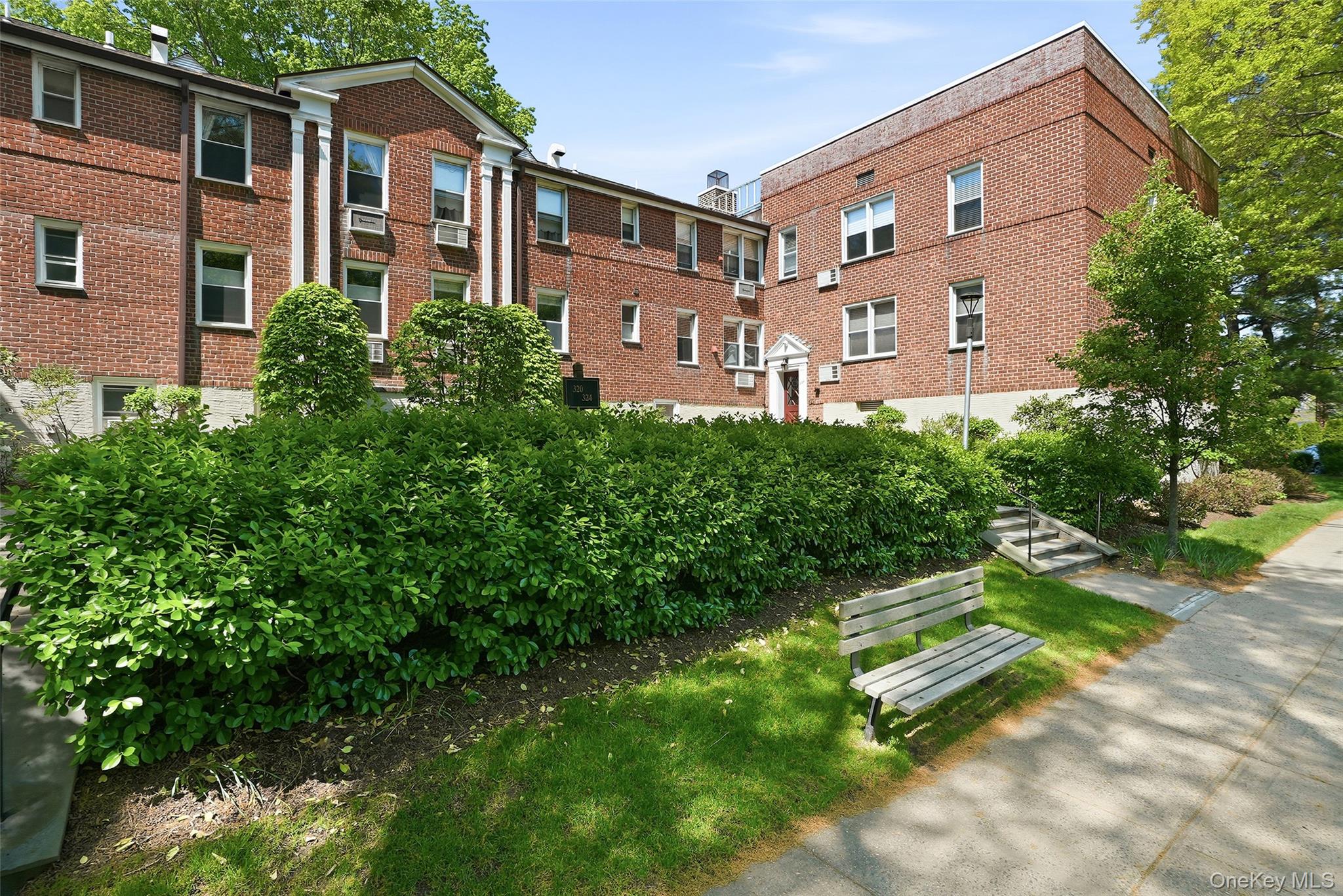 324 Palmer Terrace 1A