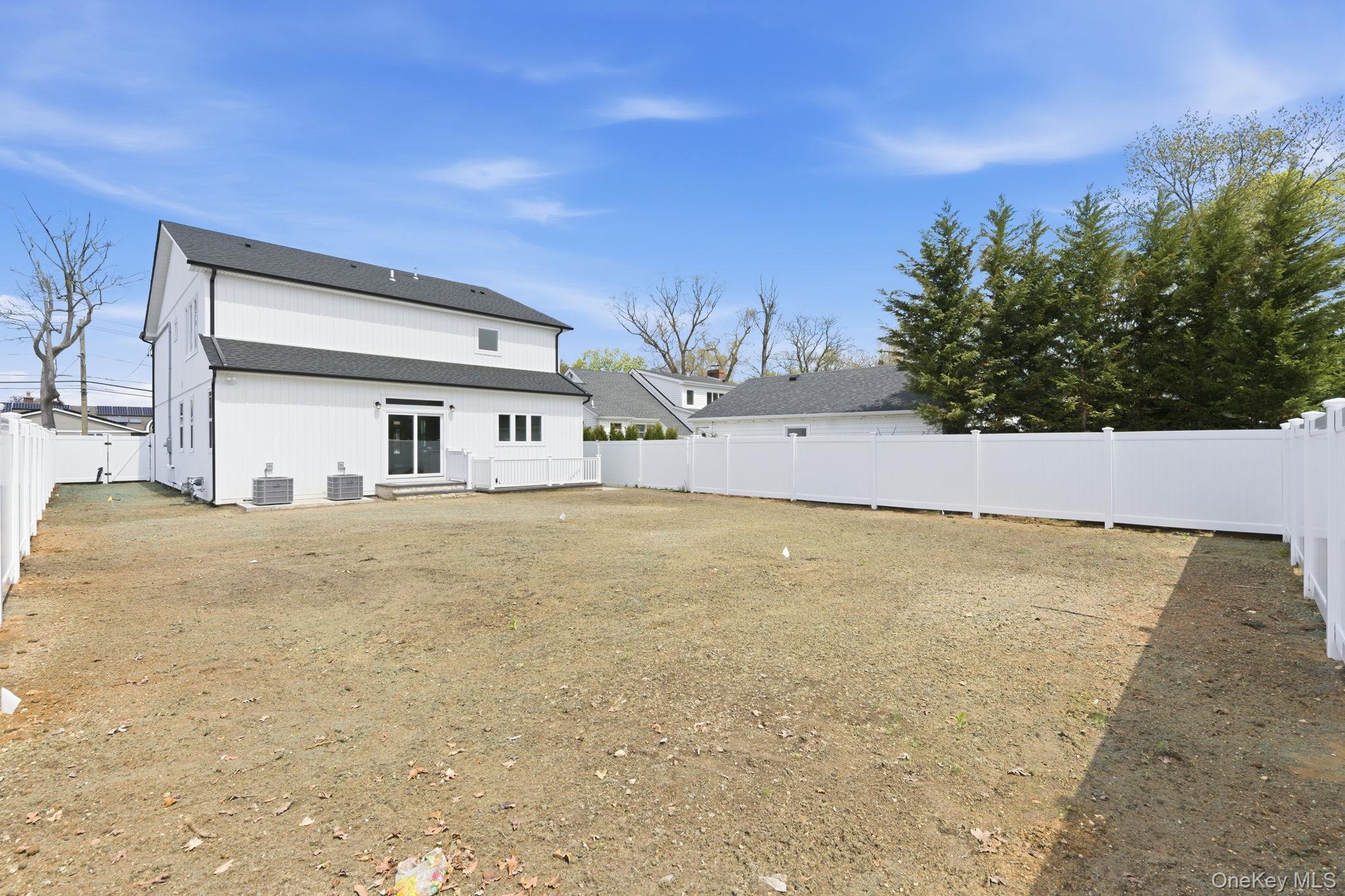 3690 Lufberry Avenue