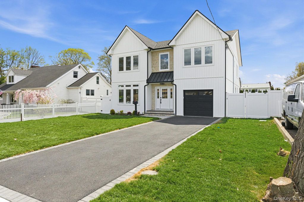 Photo of 3690 Lufberry Avenue, Wantagh, NY 11793 (MLS # 989296)