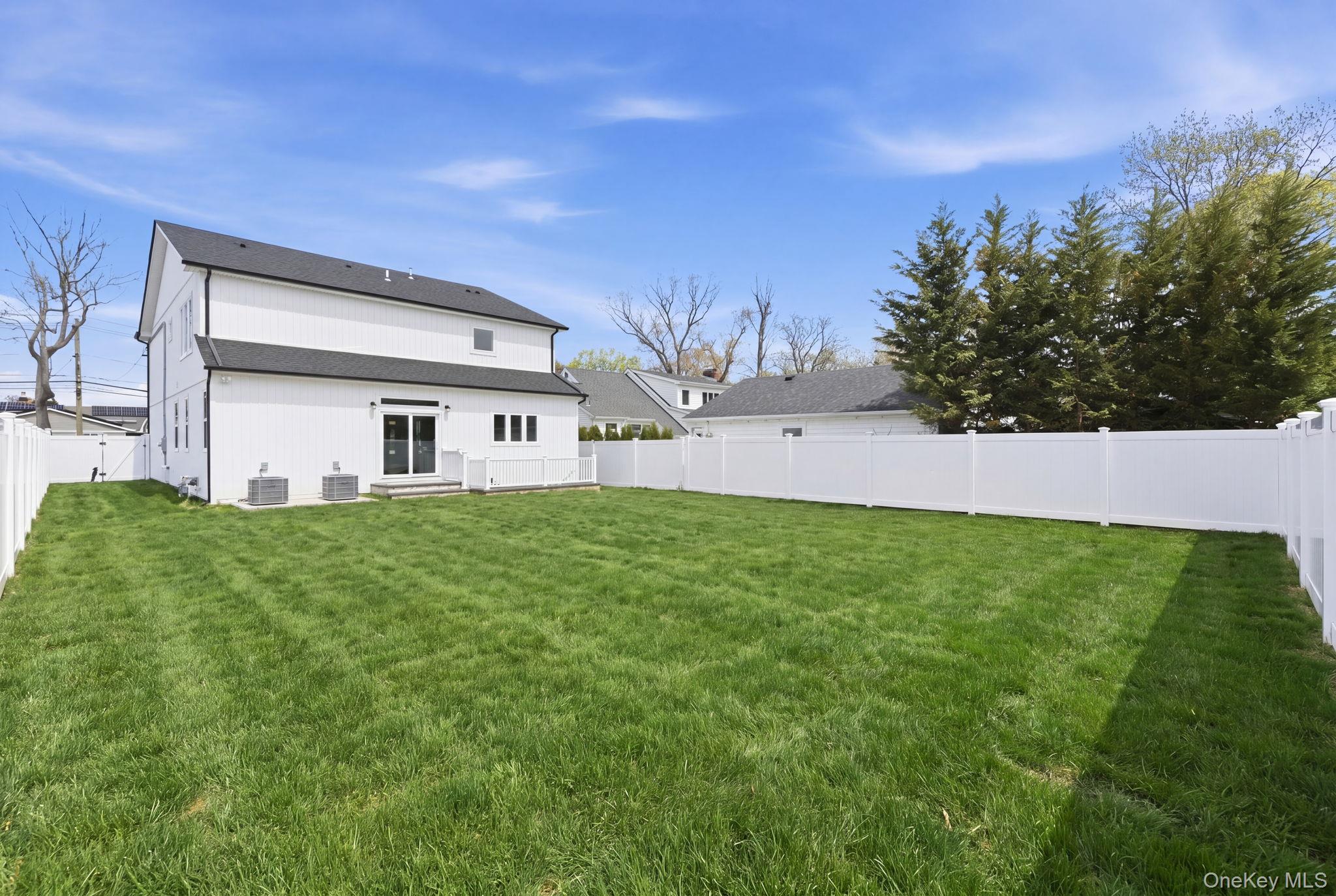 3690 Lufberry Avenue