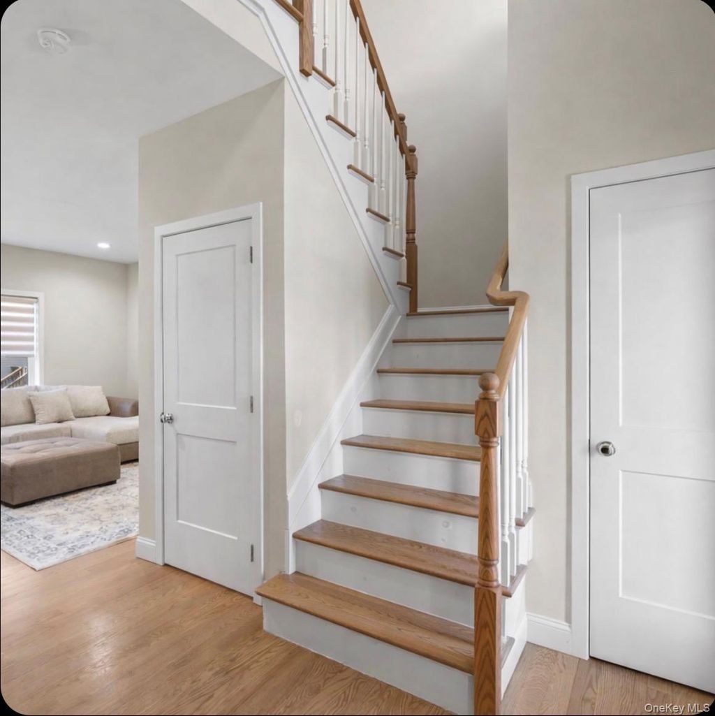 Photo of 32 Florida Avenue, Medford, NY 11763 (MLS # 975813)