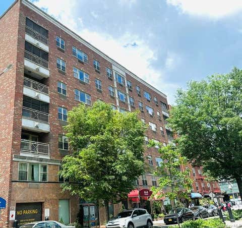 Photo of 4040 75th Street #5F, Elmhurst, NY 11373 (MLS # 1005849)