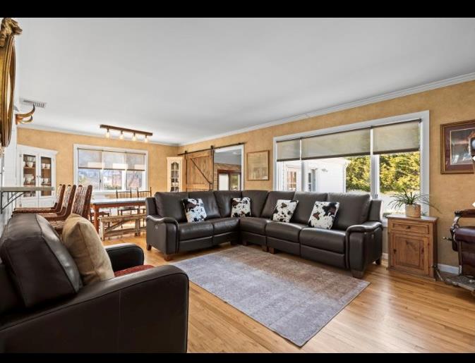 66 Herbert Avenue, Massapequa Park, New York image 13