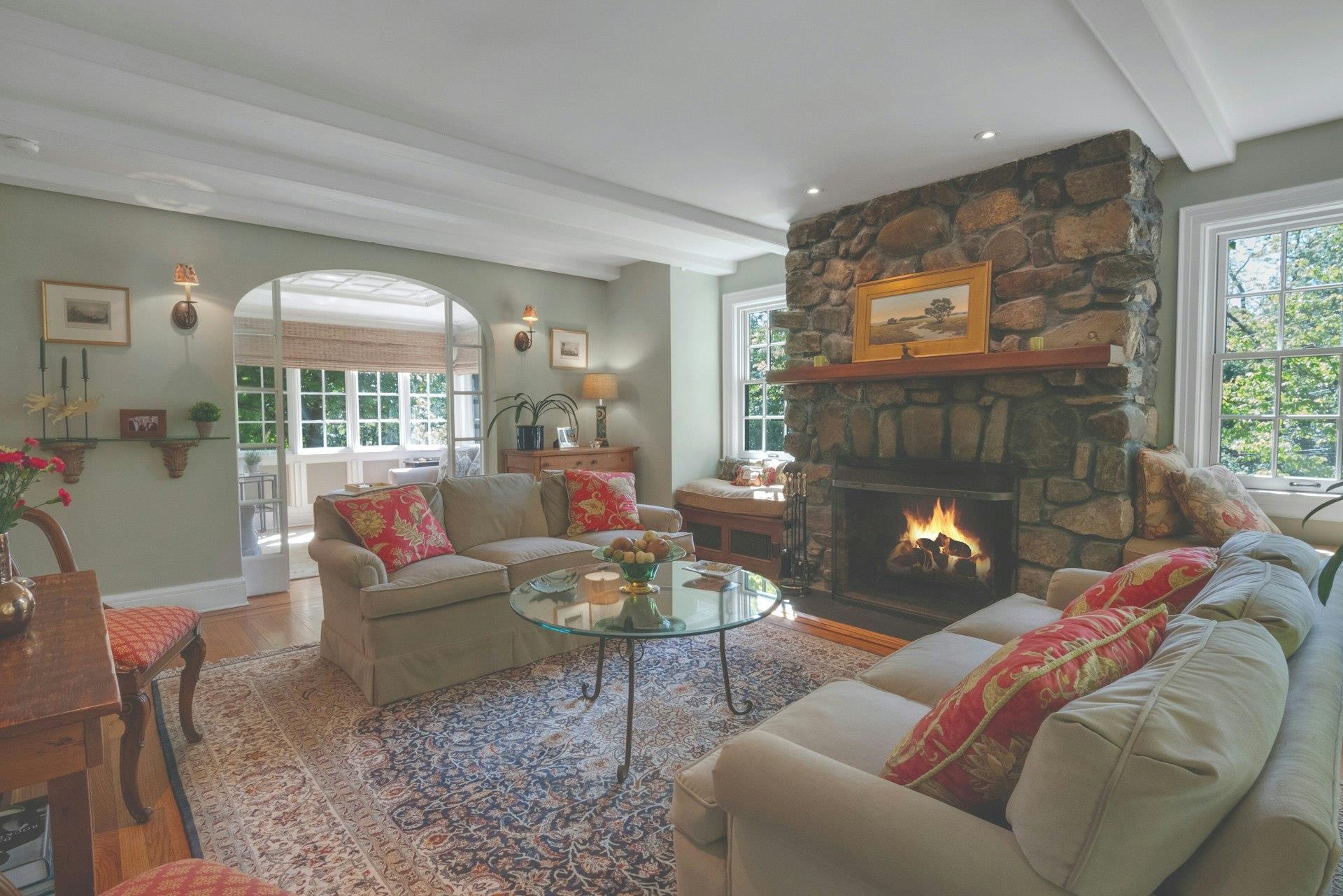 588 Scarborough Road, Briarcliff Manor, New York image 7