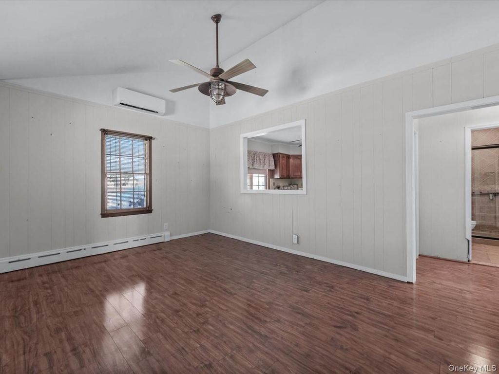 Photo of 442 Oakwood Road, Huntington Station, NY 11746 (MLS # 965206)