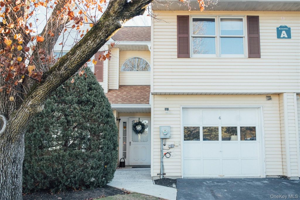 Photo of 4 Trevor Lake Drive, Congers, NY 10920 (MLS # 943880)