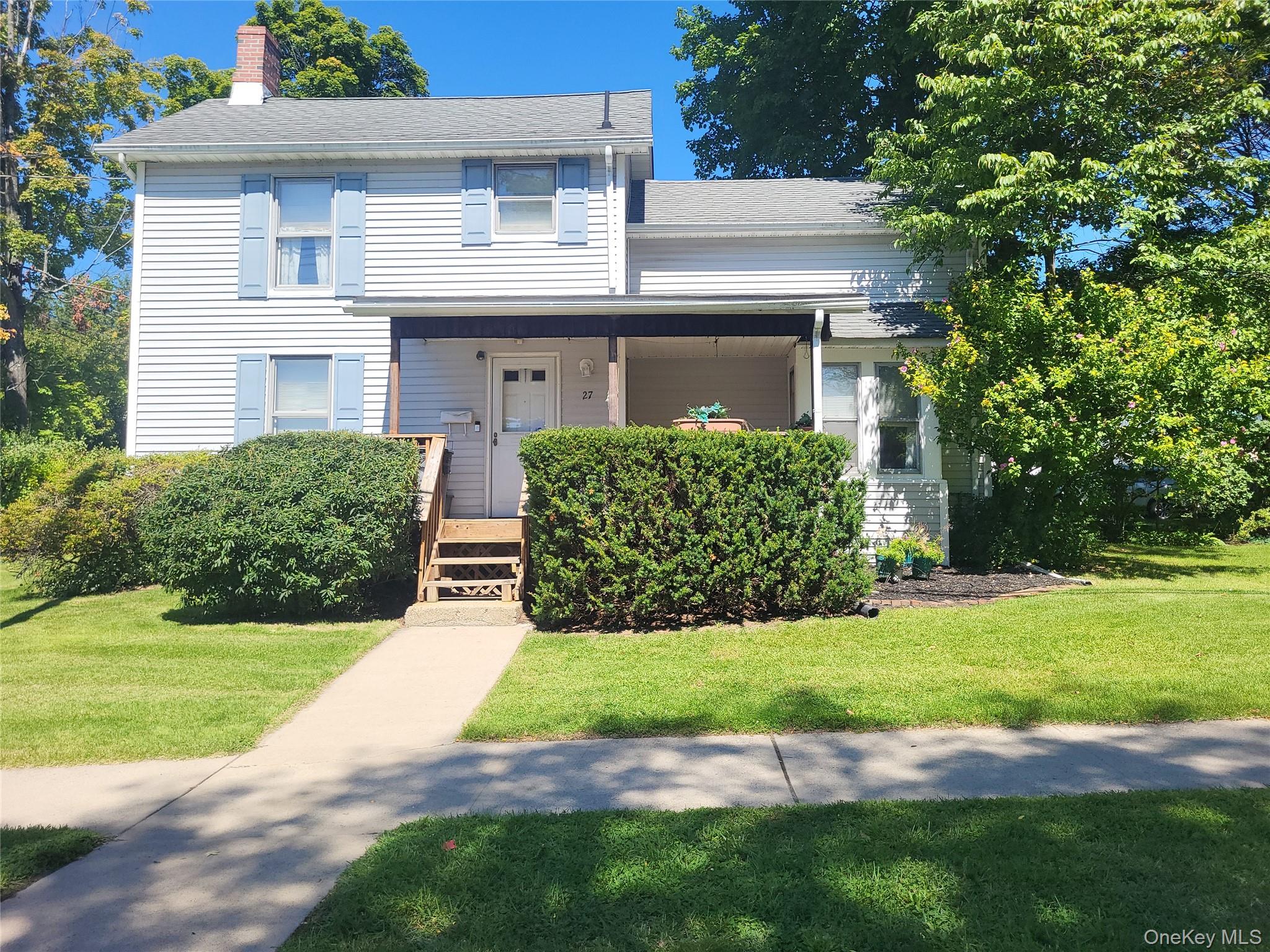 27 Ash Street