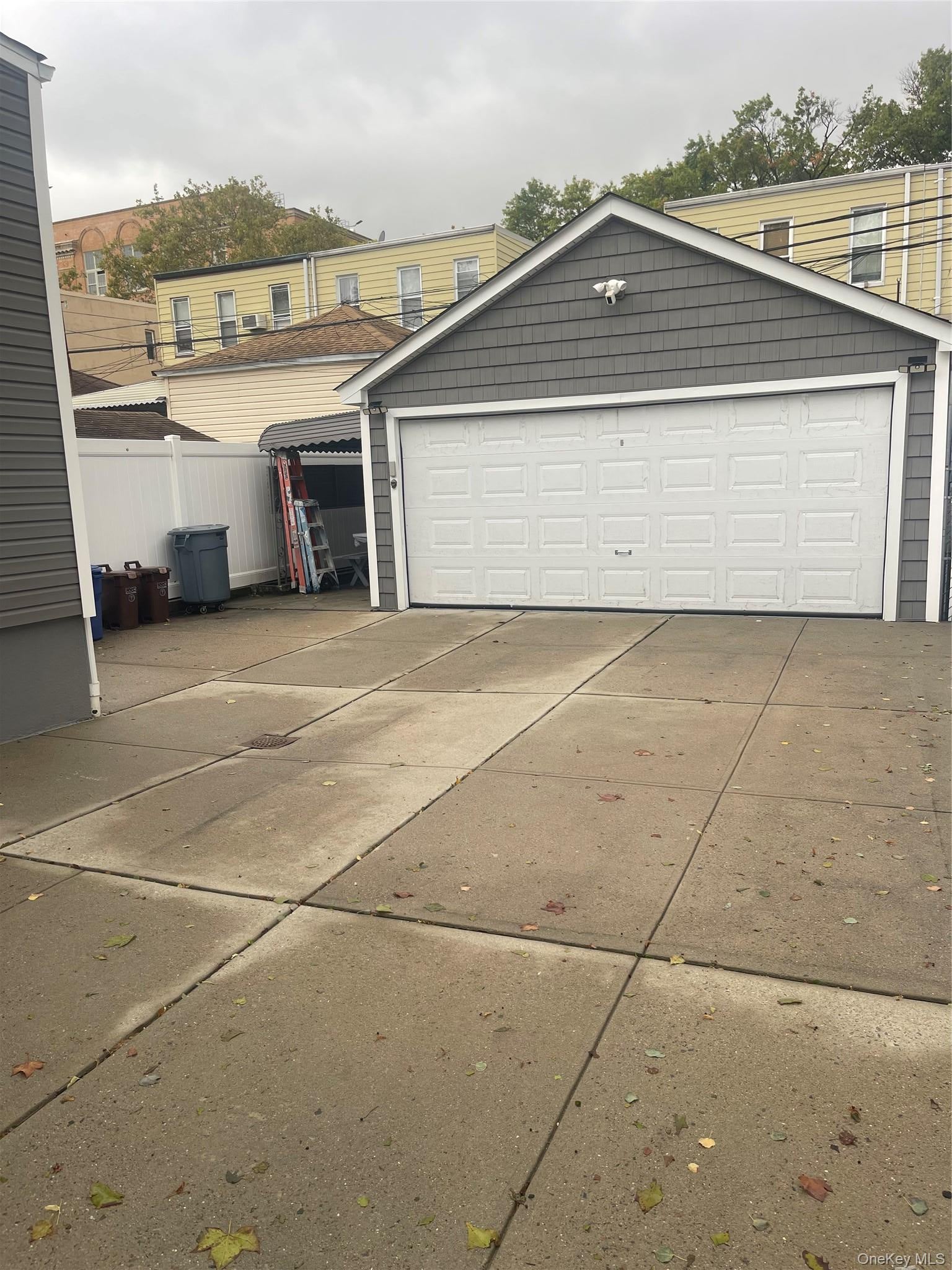 7736 76th Street